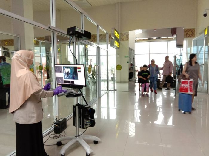 KKP Pasang Thermal Scanner di Bandara SSK II Pekanbaru