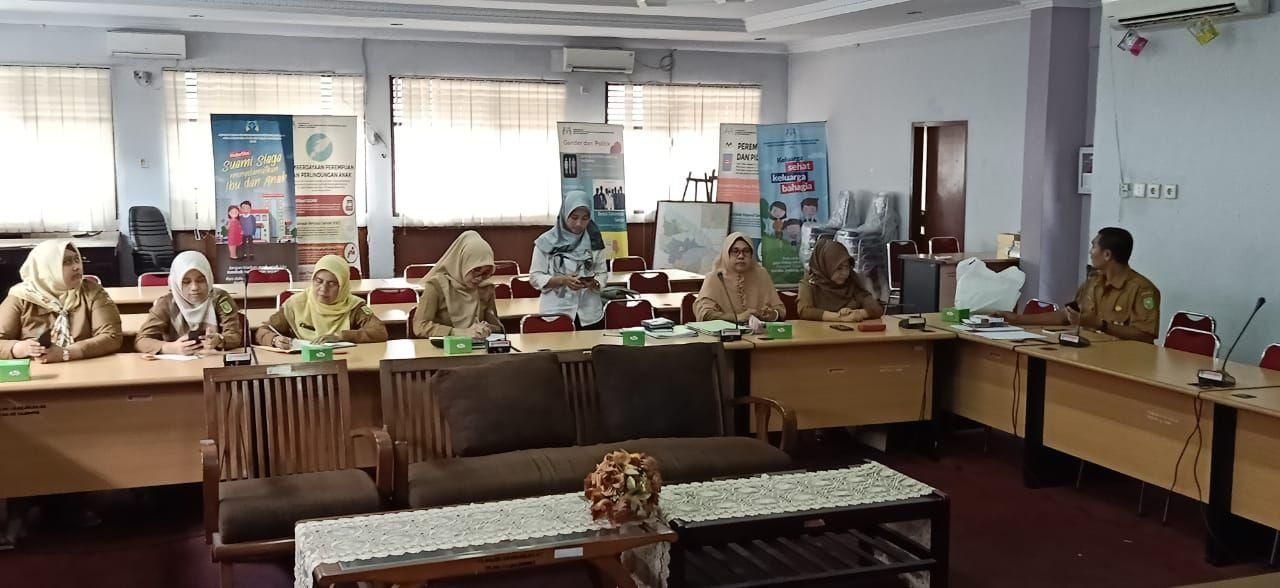 Monitoring dan Sosialisasi Pejabat Pengelola Informasi dan Dokumentasi (PPID) Utama ke PPID Pembantu (Pemberdayaan Perempuan Provinsi Riau)